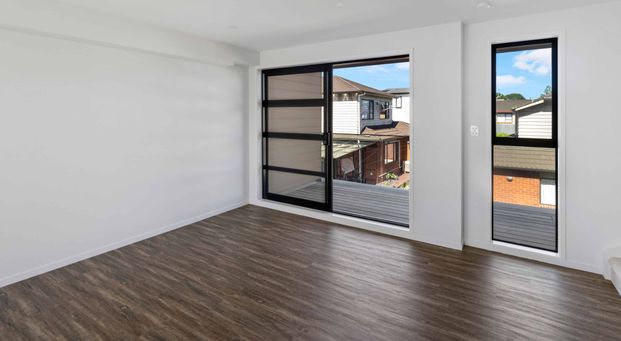 Four bedroom new build in New Lynn! - Photo 1