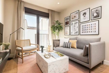 Calle de la Farmacia, Madrid, Community of Madrid 28004 - Foto 4