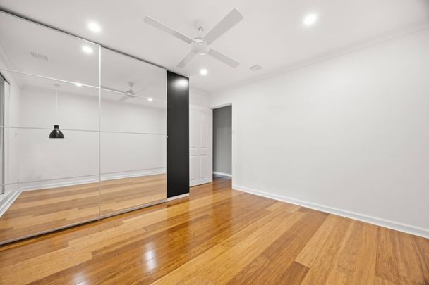 Stunning Two Bedroom Home! - Photo 1