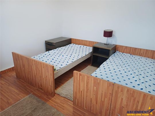 Casa si pentru cazare muncitori in zona parcului industrial Prejmer Brasov - Fotografie 1