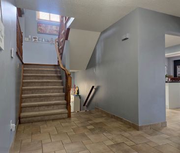 For Lease - 42 Millpond Place, Hamilton, Ontario - Photo 3