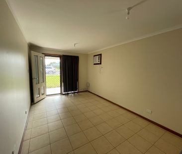 3 Roberts Crescent, Port Augusta SA 5700 - Photo 3