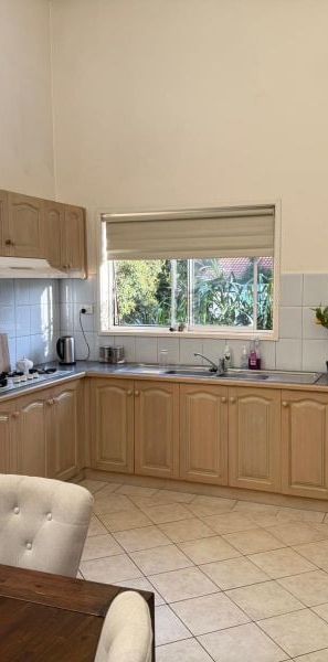 Spacious, Family Home in a Prime Hillside Location - Photo 1