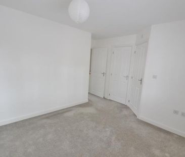 3 Bedroom Semi Detached To Let - Photo 5