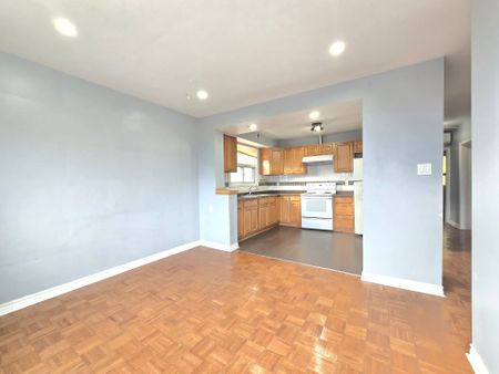 For Lease - 58 Cameron Avenue Unit# 3, Toronto, Ontario - Photo 5