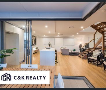 Stylish 3-Bedroom Townhome in Riverside Hawthorne - Photo 4