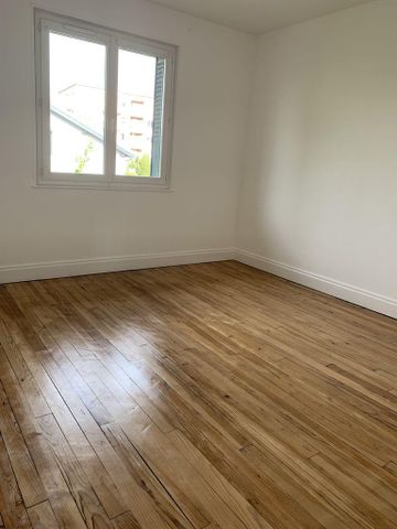 Location Appartement 2 pièces 52m² VALENCE 26000 - Photo 2