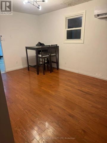 78 WALPOLE AVENUE E - Photo 4