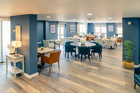 1 bedroom retirement property to rent - Photo 4