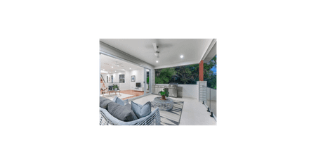 UQ Neighbourhood | Luxury Hamptons-Inspired Home for Rent - Photo 5