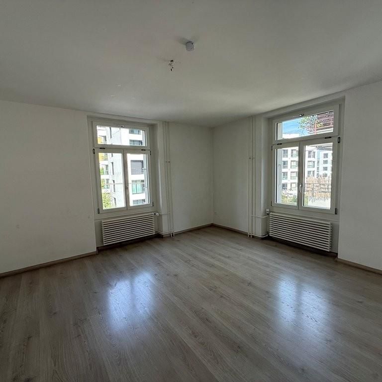 Attraktive 3- Zimmerwohnung im 1. OG an ruhiger Lage in Luzern - Photo 1