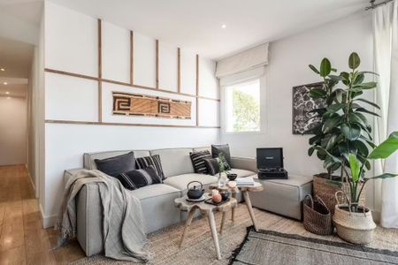 Plaza de Olavide, Madrid, Community of Madrid 28010 - Photo 3