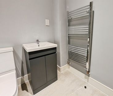 Thomas House, Bernard Street, SO14 - Photo 6