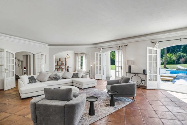 LONGUE DURÉE - VILLA 4 CH - DOMAINE PRIVÉ LES PARCS - Photo 1