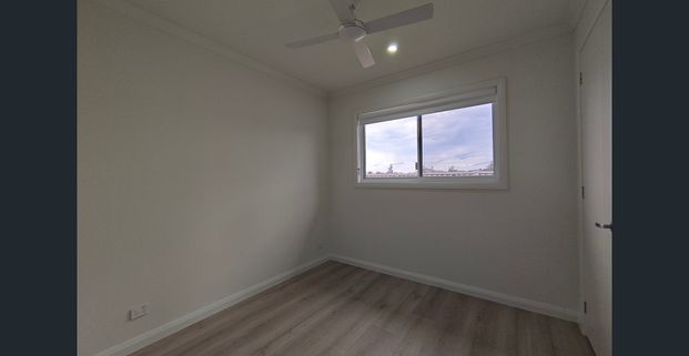 Brand New One Bedroom Granny Flat for Rent! - Photo 1