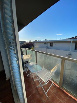 Beachside Bliss – Renovated Studio with Balcony & Parking! - Photo 1