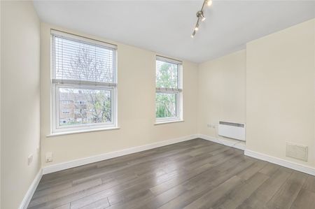 London Road, London, SW16 - Photo 3