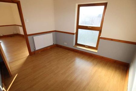 Victoria Crescent, Staffordshire, Burton Upon Trent, DE14 - Photo 3