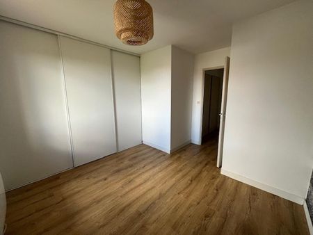 location Maison MA DE 46.7m² À GRENADE - Photo 2