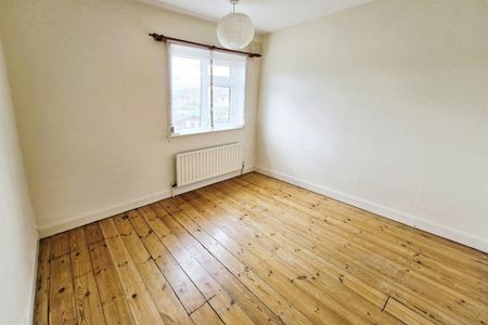 2 bedroom semi-detached house to rent - Photo 2