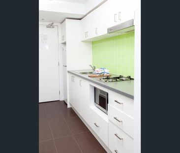 26/117-119 Ballarat Road, Footscray, Vic 3011 - Photo 3