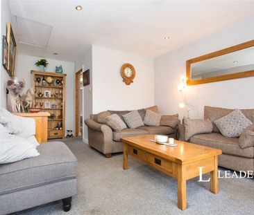 2 bedroom bungalow to rent Hermitage Road, Earith, PE28 - Photo 2