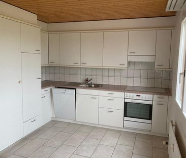 Tolle 4.5-Zimmerwohng im Hochparterre für Familien mit Spielplatz - Photo 6