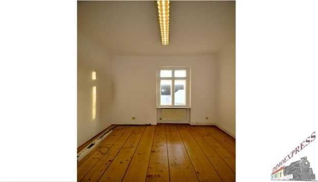 Villa in gut frequentierter und auch repräsentativer Lage! Ideal als Rechtsanwaltskanzlei oder Praxisraum und dgl. geeignet - Photo 1