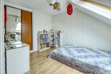 Location Maison 5 pièces 106m² LA CHAPELLE SUR ERDRE 44240 - Photo 2