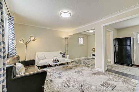 For Lease - 52 Athabaska Avenue, Toronto, Ontario - Photo 4