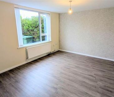 34 Ballyree Gardens, Bangor, BT19 7RN - Photo 2