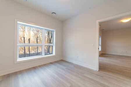 For Lease - 1100 Lackner Place Unit# # 121, Kitchener, Ontario - Photo 5