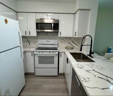 For Lease - 11 Oneida Crescent Unit# 712, Richmond Hill, Ontario - Photo 3