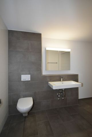 Sunny 3.5-room apartments in a central location - Photo 5