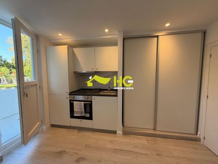 Alquiler Estudio en Urbanización - El Bosque, Villaviciosa De Odón - Photo 3