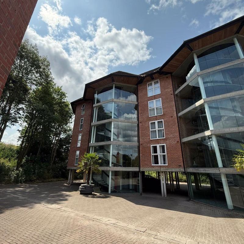 forest edge Sneyd Street, Stoke-On-Trent - Photo 1