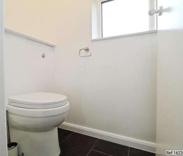 Plume Avenue, Colchester, Essex, CO3 - Photo 5