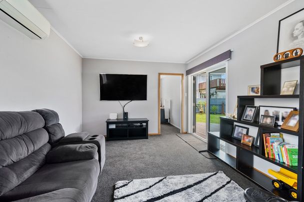 51 Parenga Street, Wainuiomata - Photo 1