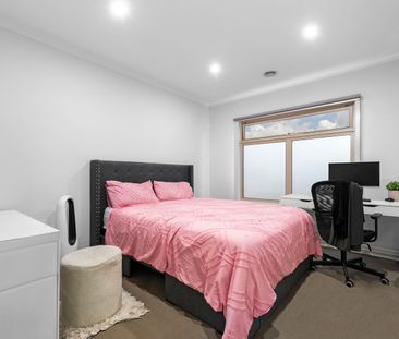 Amazing Townhouse on Belah! - Photo 5