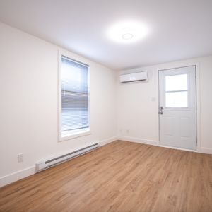 Grand Appartement 4 1/2 à Louer - Photo 3