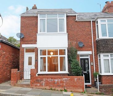 3 bedroom end of terrace house to rent - Photo 3