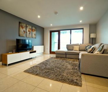 Apartment 23 11 Princes Dock Street, Belfast, BT1 3DS - Photo 2