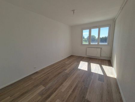 Appartement 4 pièces - 71850 Charnay-lès-Mâcon - Photo 2