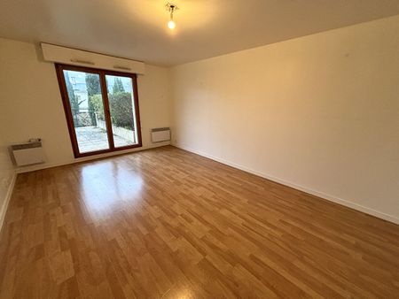 Location appartement 2 pièces, 46.65m², Le Plessis-Robinson - Photo 2