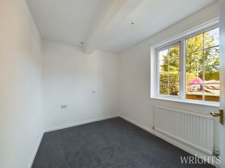 2 bedroom Flat - GUESSENS COURT, WELWYN GARDEN CITY. - Photo 2
