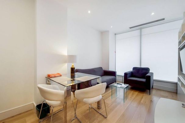 Studio to rent - Photo 1