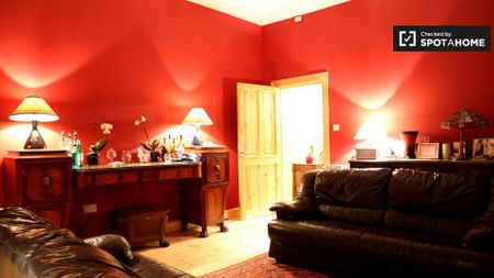 Cozy room in 3-bedroom house in Stoneybatter, Dublin - Photo 3