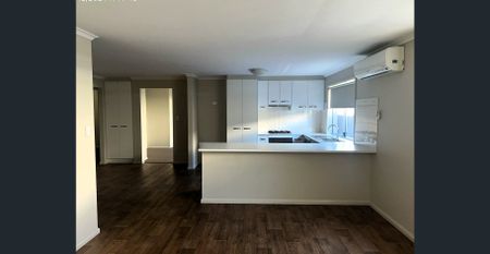 4 Bedroom, double garage, 2 Living, Low Maintenance Property - Photo 3