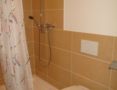 Hier findet ihr unser Angebot an verfügbaren Studierendenapartments im Studierendenwohnheim Franklin20, unweit Campus der TU Dresden - Foto 1