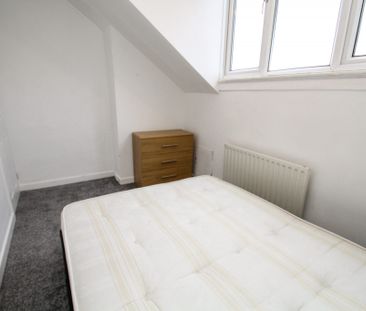 Hessle Terrace, Leeds - Photo 5